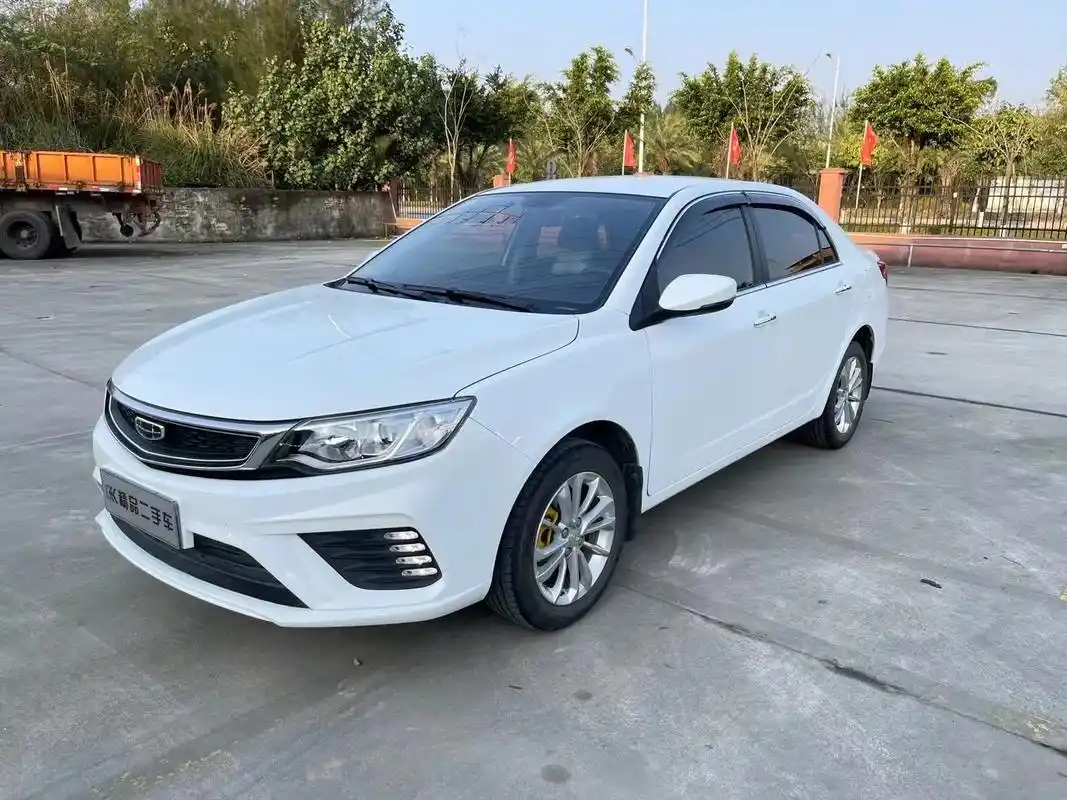 本地一手2021年吉利远景1.5自动亚运版,准新车况原版原漆 - 抖音