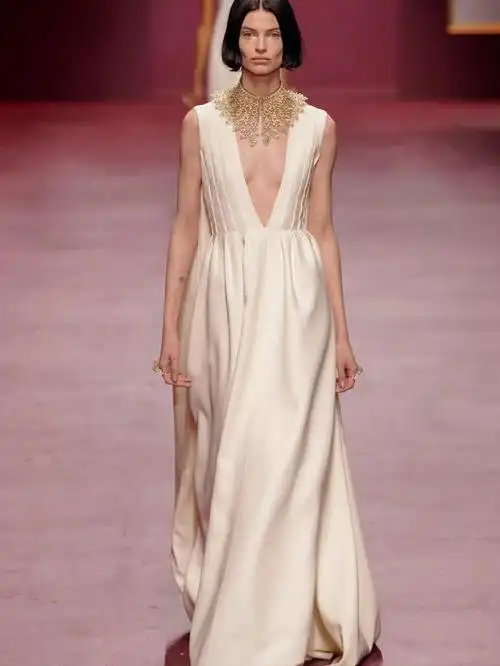 dior  #时装秀  #2022秋冬流行趋势  #巴黎