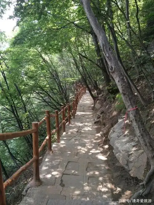 河北省 保定市 阜平县 天生桥风景区