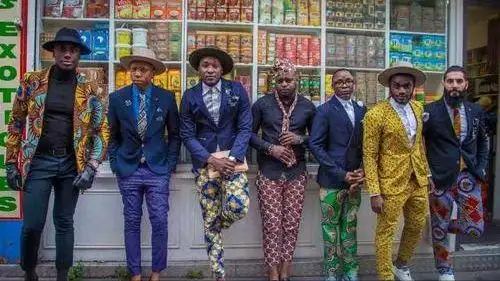 非洲穷人的时尚?住在贫民窟穿阿玛尼,萨普文化是不是爱慕虚荣?