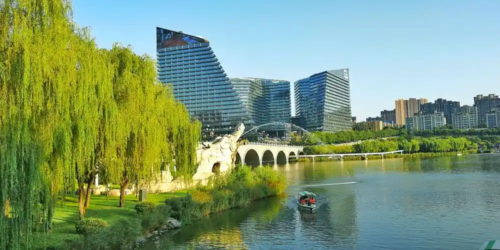 曲江南湖公园《一池荷花半生梦》(妮小月)