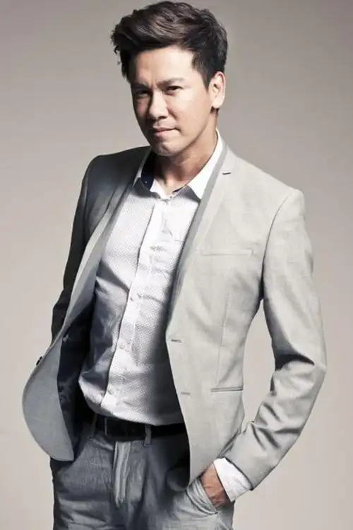 2022年丨李圣杰代言费丨代言两年多少