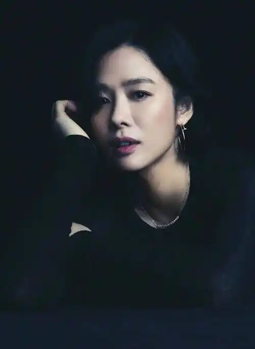 顶级女神金贤珠韩国的清新宠儿