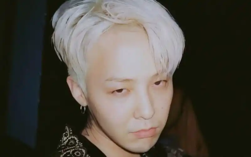 gdragon【权志龙】白头发时期的权志龙真的很帅