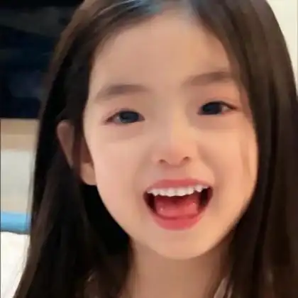 小朋友萌萌哒头像 高清俏皮可爱小朋友的头像女生图片_萌娃头像_头像