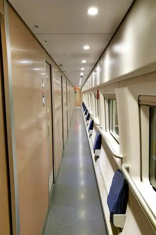 分享收藏标签动卧 软卧 高铁 复兴号 和谐号中国高铁站台卧铺动车作品