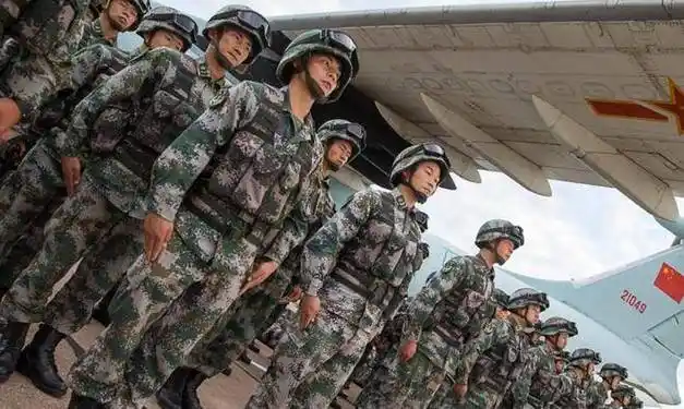 战斗机整夜训练,台民众焦虑,是要开战了吗_大陆_台湾_空军