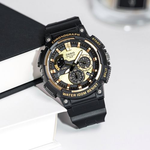 卡西欧casio黑金太阳能学生运动电子石英手表男款mcw-200h-9a/2a优惠