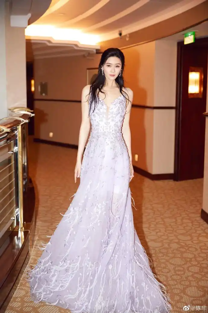田海蓉#白玉兰奖2019荣耀之夜#期待今晚的颁奖典礼非大叔@熙儿摄影师