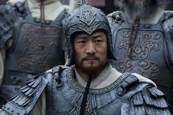 《新三国》中范雨林饰演的孙坚