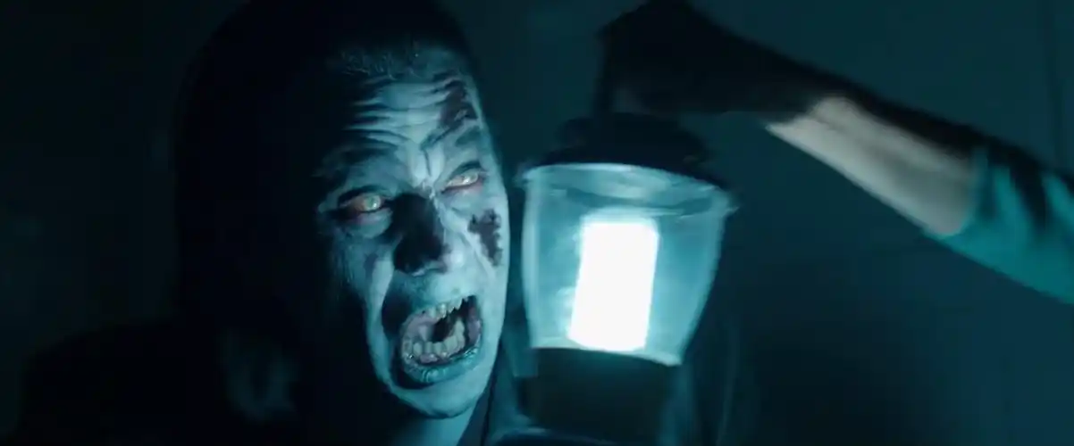 潜伏2恐惧继续蔓延这一次一家人能否逃出生天