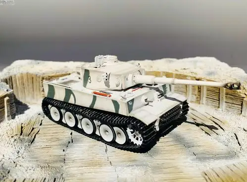 模型三荣虎式坦克初期型雪地涂装限量完成成品坦克