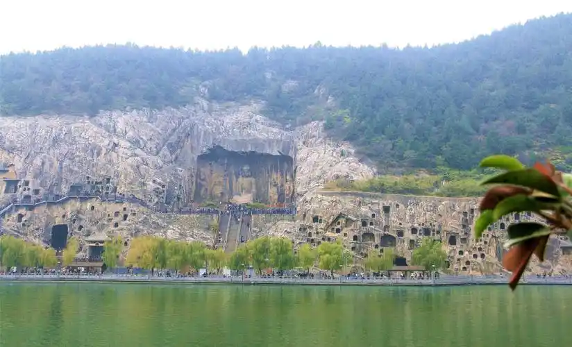 中国版的卡帕多奇,神圣又梦幻的洛阳龙门石窟,你来过吗?