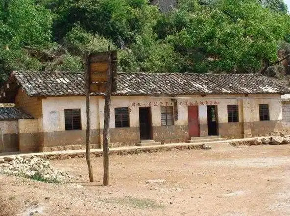 90年代前农村小孩子们几乎都得过蛔虫病现今小孩子为啥很少有