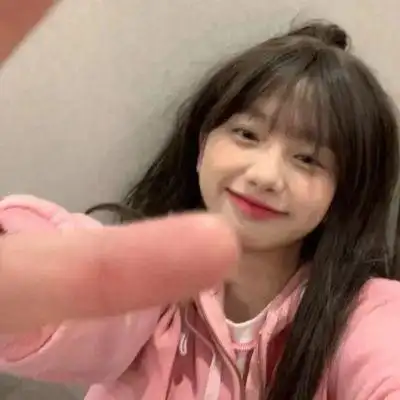 温暖阳光的笑容灿烂治愈系女头_女生头像_美头网