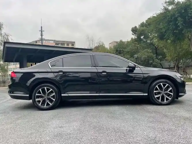 大众 迈腾  2021款 330tsi dsg 30周年纪念版图片