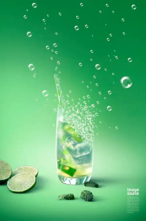 10款时尚水花水流水滴水泡气泡海报设计psd源文件素材 water drop