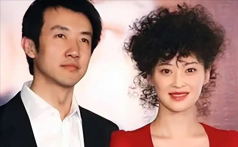 梅婷:花5年捧红的丈夫,刚火就要离婚,多年后两人状况天差地别