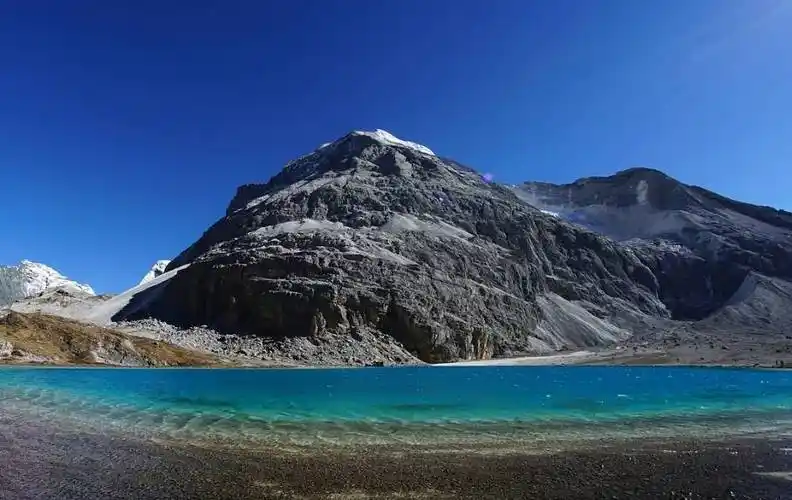 西藏金牌导游带你飞,自驾游景点攻略全攻略,旅游线路规划不迷路