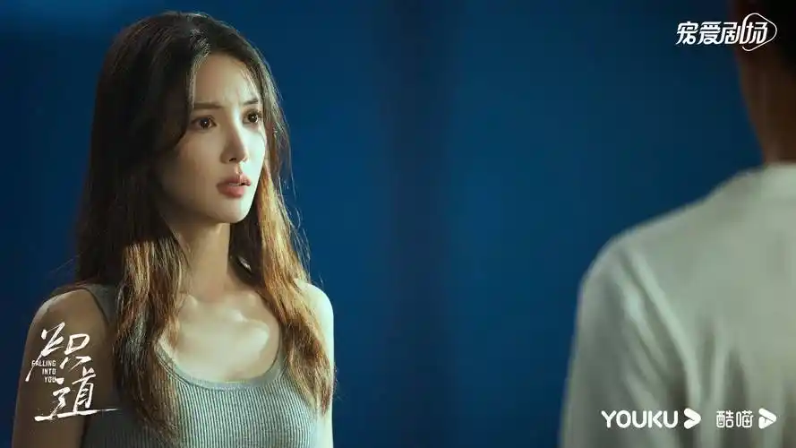 青春励志剧《炽道》 金晨"本色出演"戏里戏外皆"女子力"满格_罗娜_段