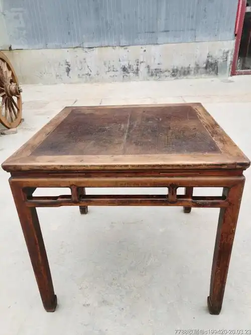 清代花梨木面,楠木框,传承百年老皮壳,老包浆,桌子凳子四足无蛀,卯榫