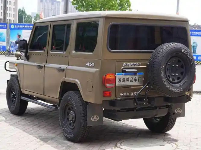 北汽制造 bj 212 2020款 1.5t 方门 硬顶图片