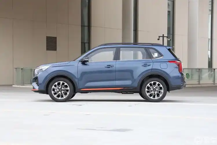 东风悦达起亚智跑外观内涵双在线