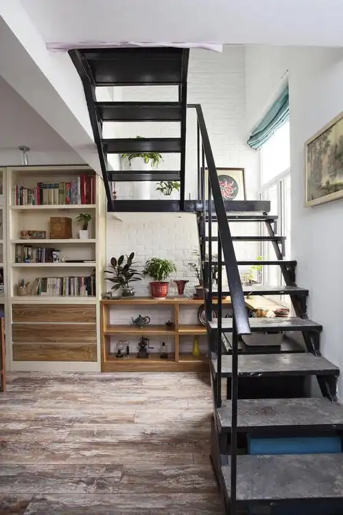 loft小复式装修楼梯墙面_齐家网装修效果图