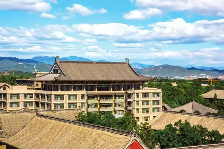 北大图书馆:潮头四十年-《北京大学校报》