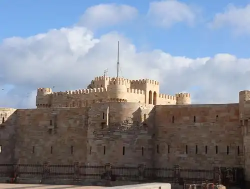 埃及行:亚历山大城,庞贝石柱,灯塔遗址,夏宫.