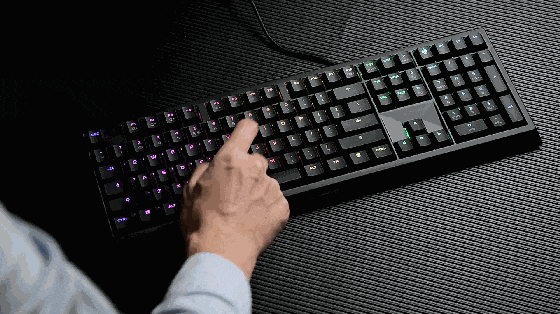 德国原厂品质 cherry mx board 6.0 rgb键盘评测