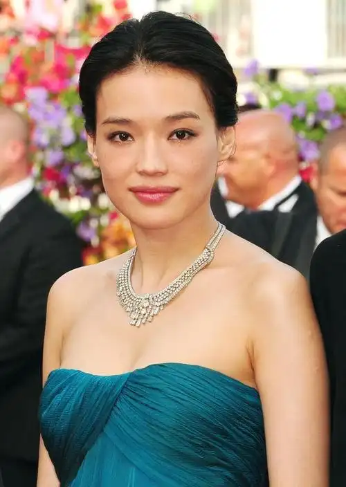 香港影星舒淇早年个人写真据说一小时点击率过500万