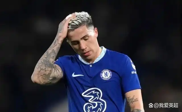 1.21亿仍值!恩佐首秀获蓝军第2高分:长传大师,6次抢断冠绝全场