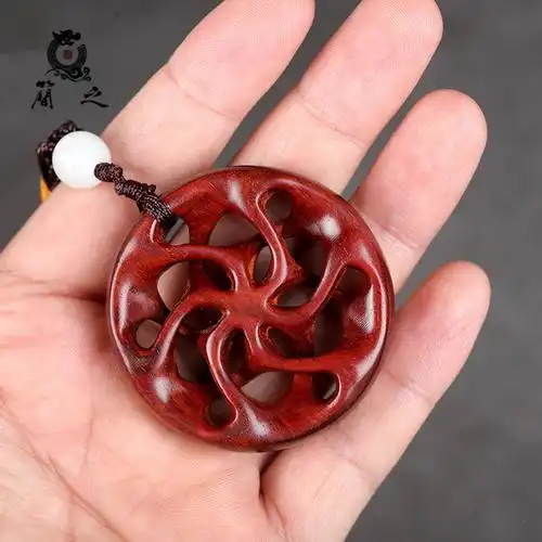 印度小叶叶紫檀木转运手把镂空精雕吊坠挂件木雕