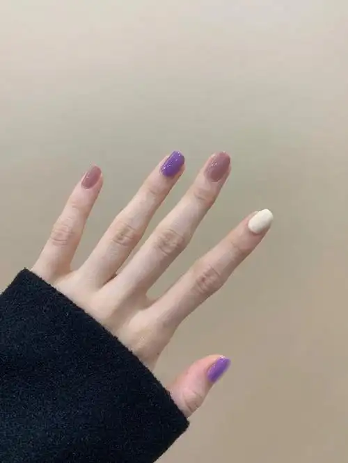 夏日马卡龙色系跳色美甲