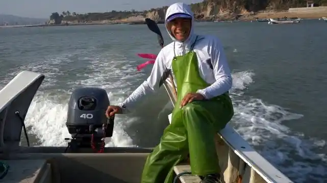 渔人阿烽小伙回乡赶海获金秒奖受央视采访日子越过越红火