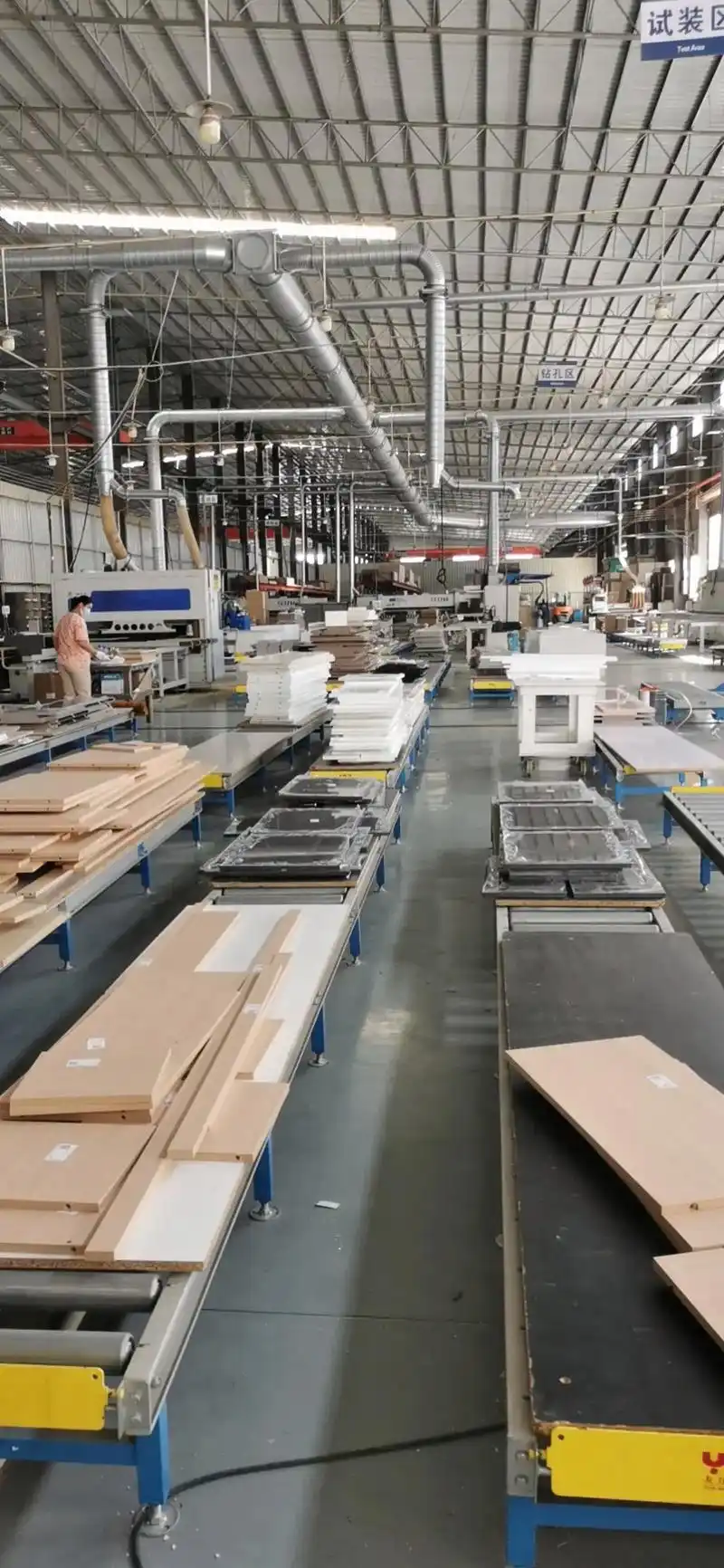 广东阿酷司工厂车间实景图片 - 抖音