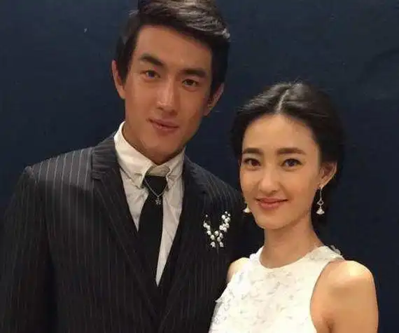 林更新的老婆到底是谁  林更新公开过的女朋友