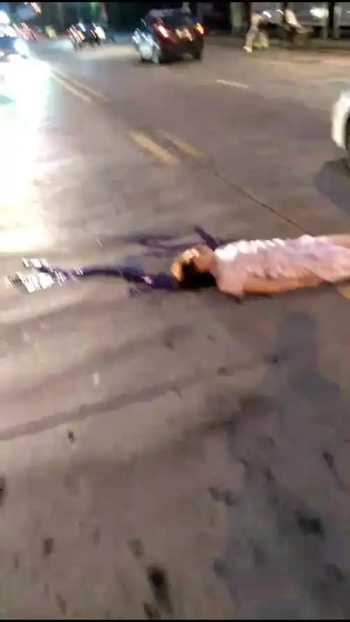 永州车祸, 两母女一死一伤.