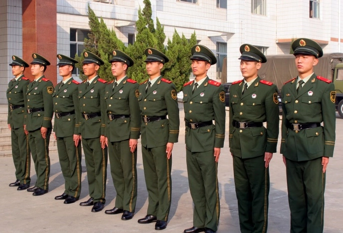 立正稍息敬礼礼毕的动作要领