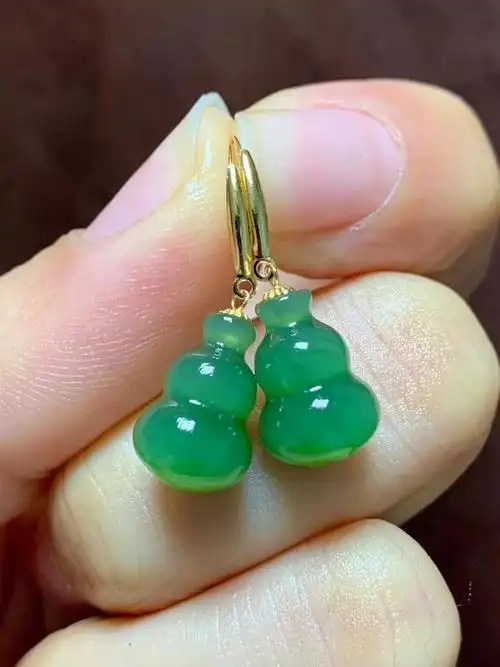 72天然18k金镶嵌和田玉碧玉猫眼葫芦耳坠