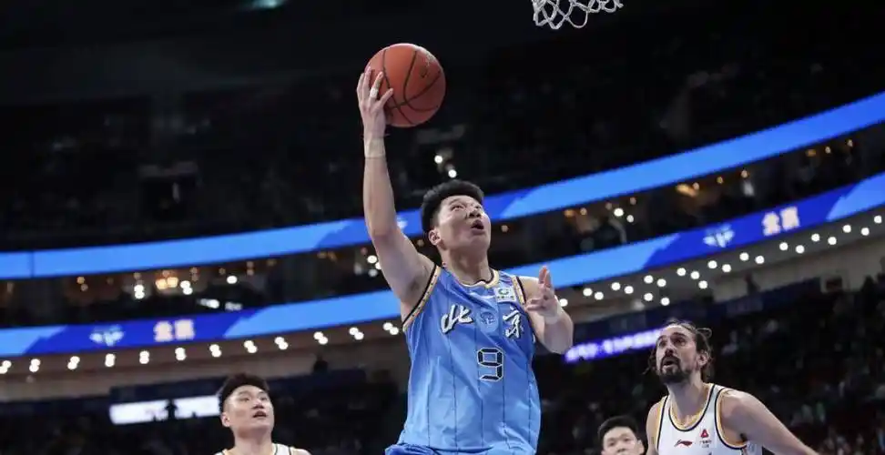 北京19分大胜山西终止6连败:朱彦西三分6中5成奇兵 张宁空砍21 4_命中