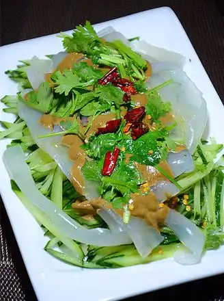 麻酱拌黄瓜拉皮