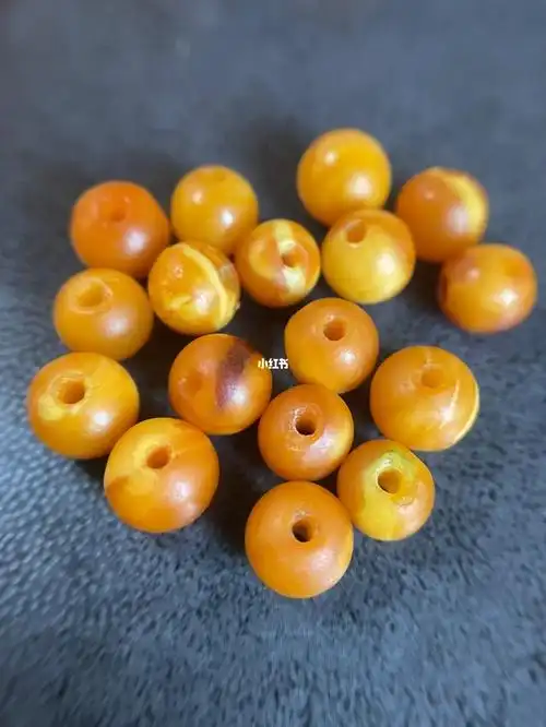 老蜜蜡花蜡圆鼓珠