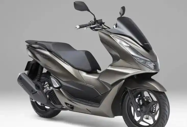 五羊本田新款踏板车上市在即,老款开始促销,是现在买还是等一等