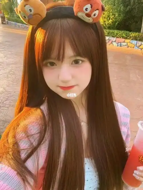 秋冬染棕色系头发进这样洗头不掉色