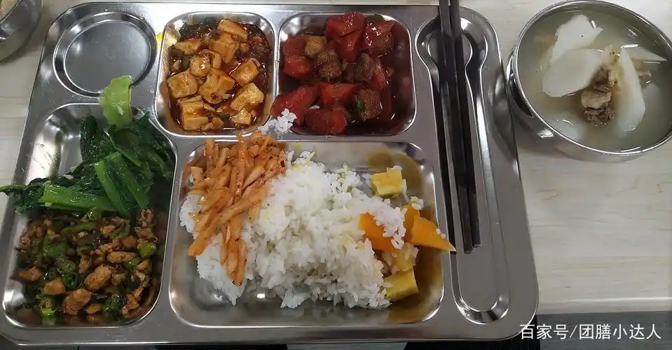 一个月200元,工厂食堂每天可以吃到什么?