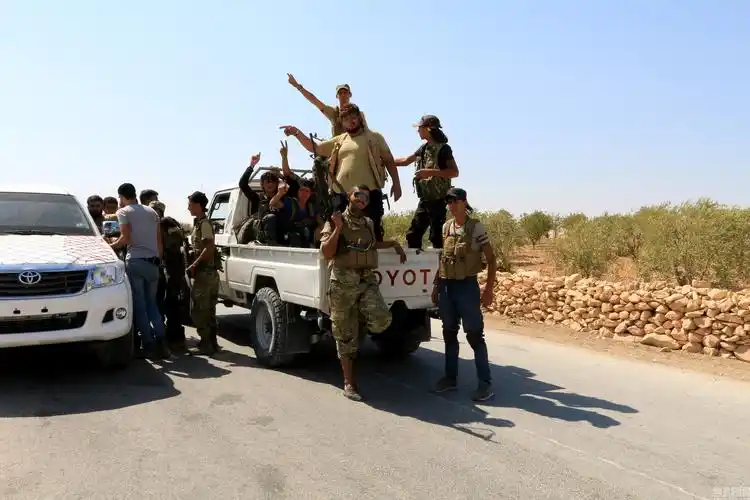 土空袭叙北部库尔德武装_网易新闻