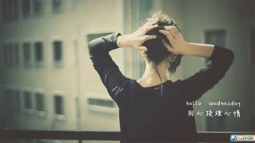 背影女孩带字壁纸图片