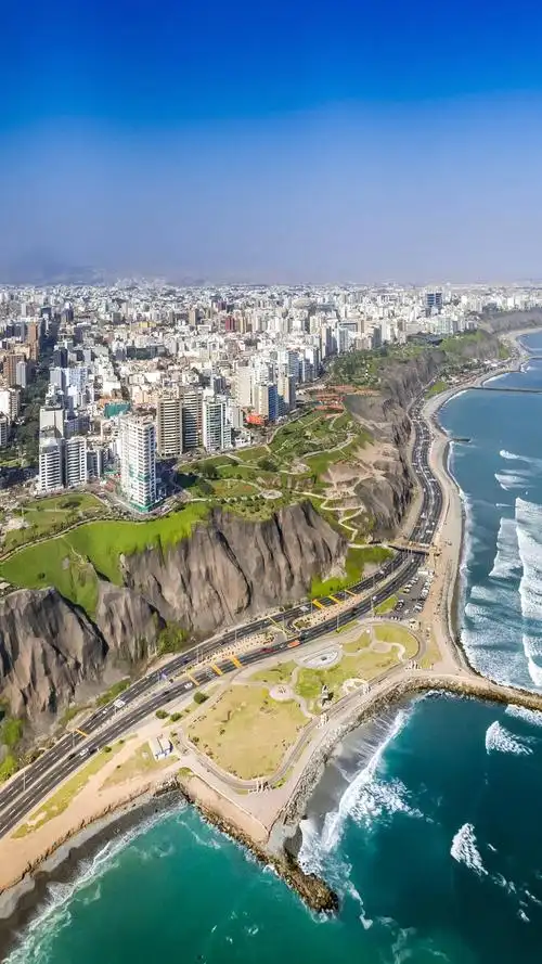 无雨之都——利马—华为杂志锁屏秘鲁首都,世界闻名的无雨城市,一年四
